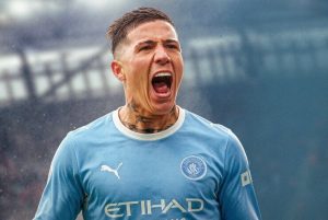 Enzo Fernandez hình trình chuyển nhượng